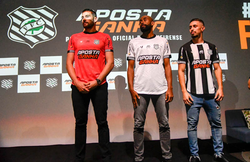 Aposta Ganha é o novo patrocinador máster do Figueirense - ﻿Games Magazine  Brasil